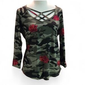 NB No Boundaries Camouflage Women's top size XXL